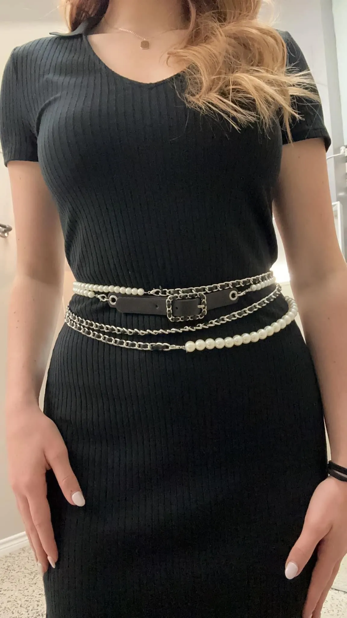 Pearl & Chain Belt: Black