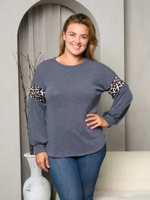 PLUS SIZE LONG PUFF SLEEVE ANIMAL PRINT DETAIL TOP