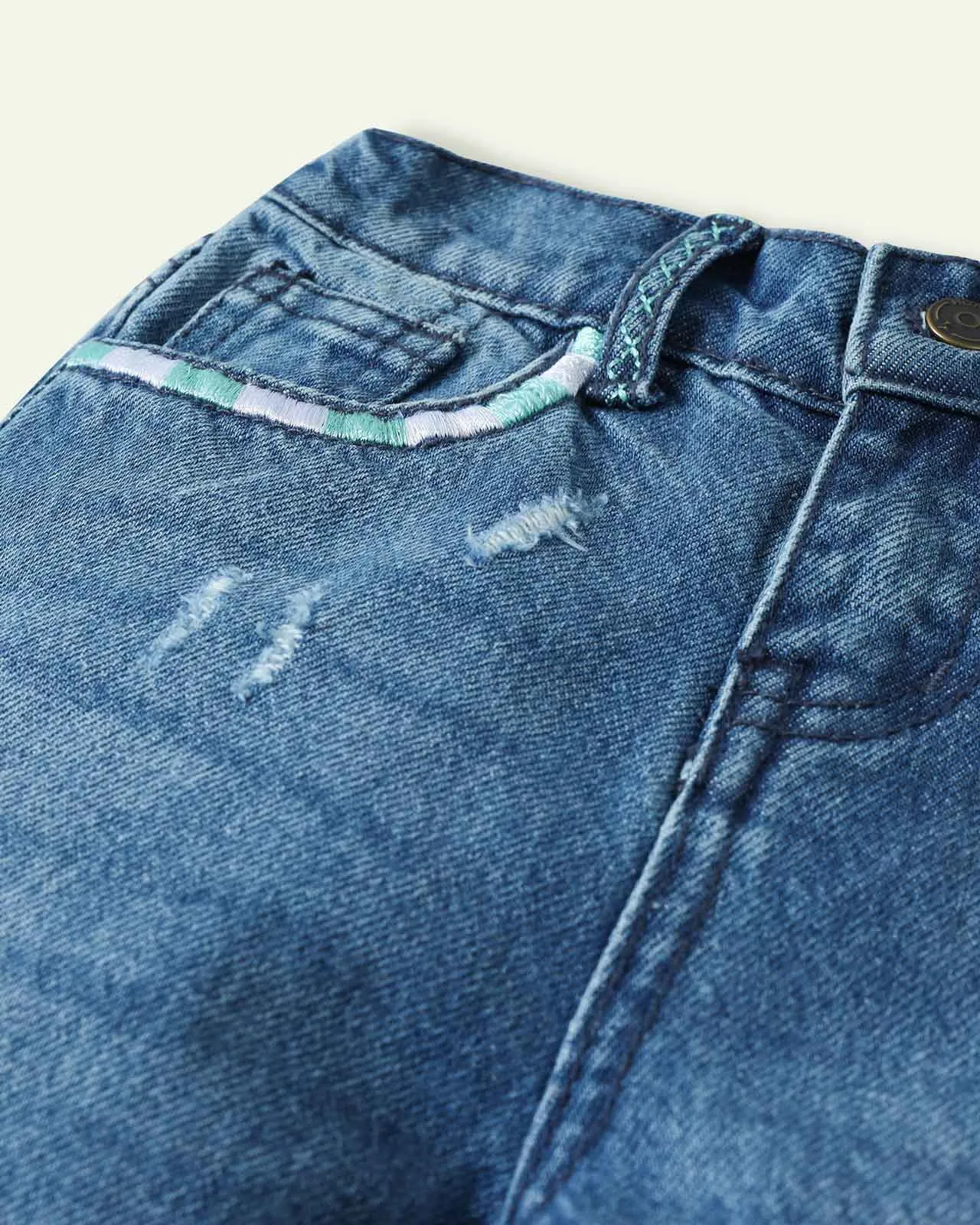 Ripped Mom Fit Jeans