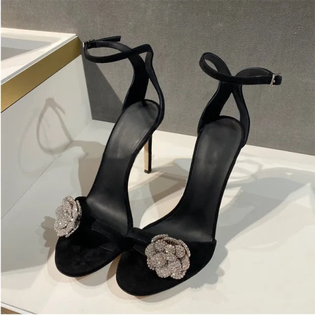 ROSE HEELS