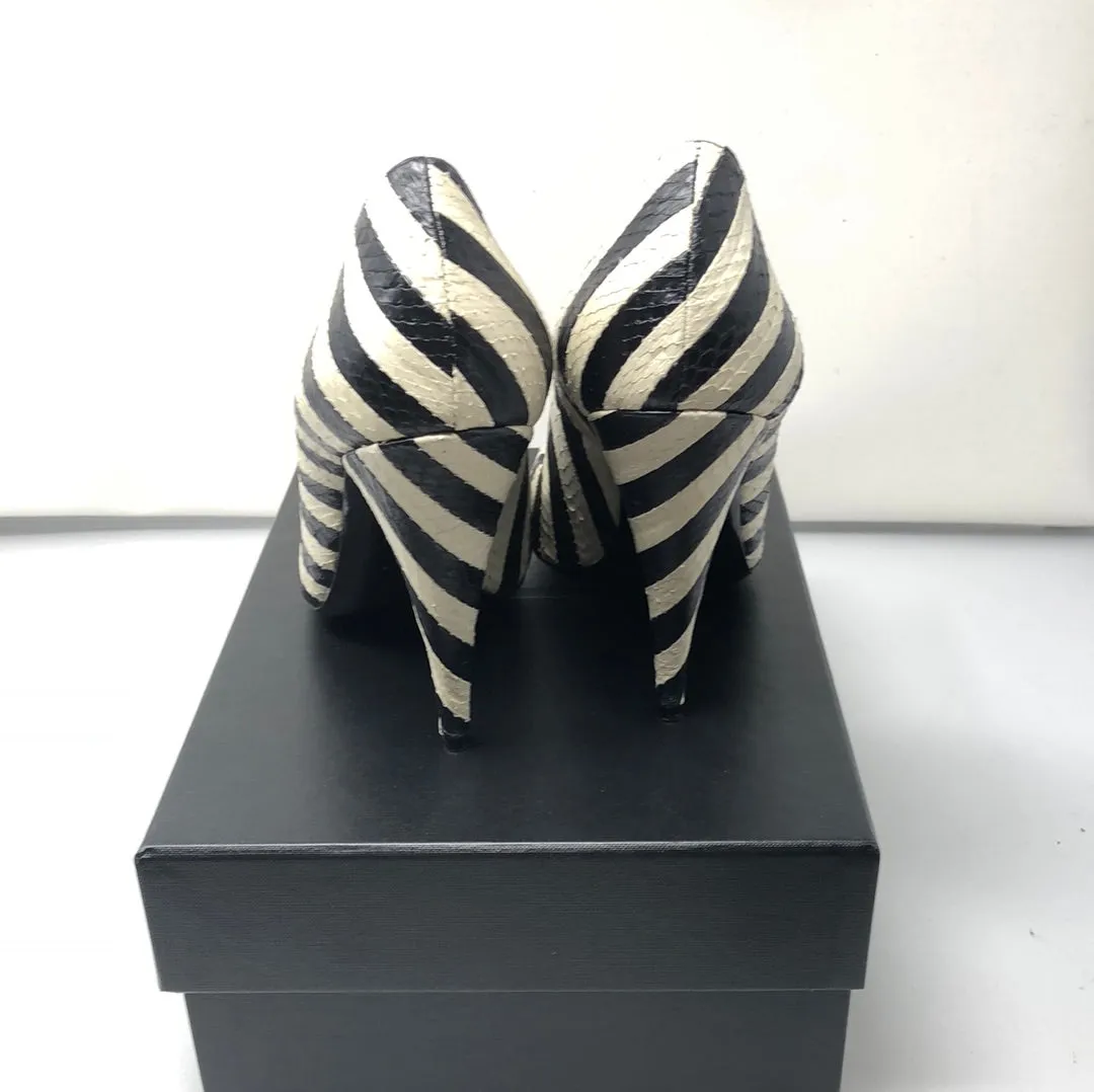 Saint Laurent black and white snakeskin zebra print pump