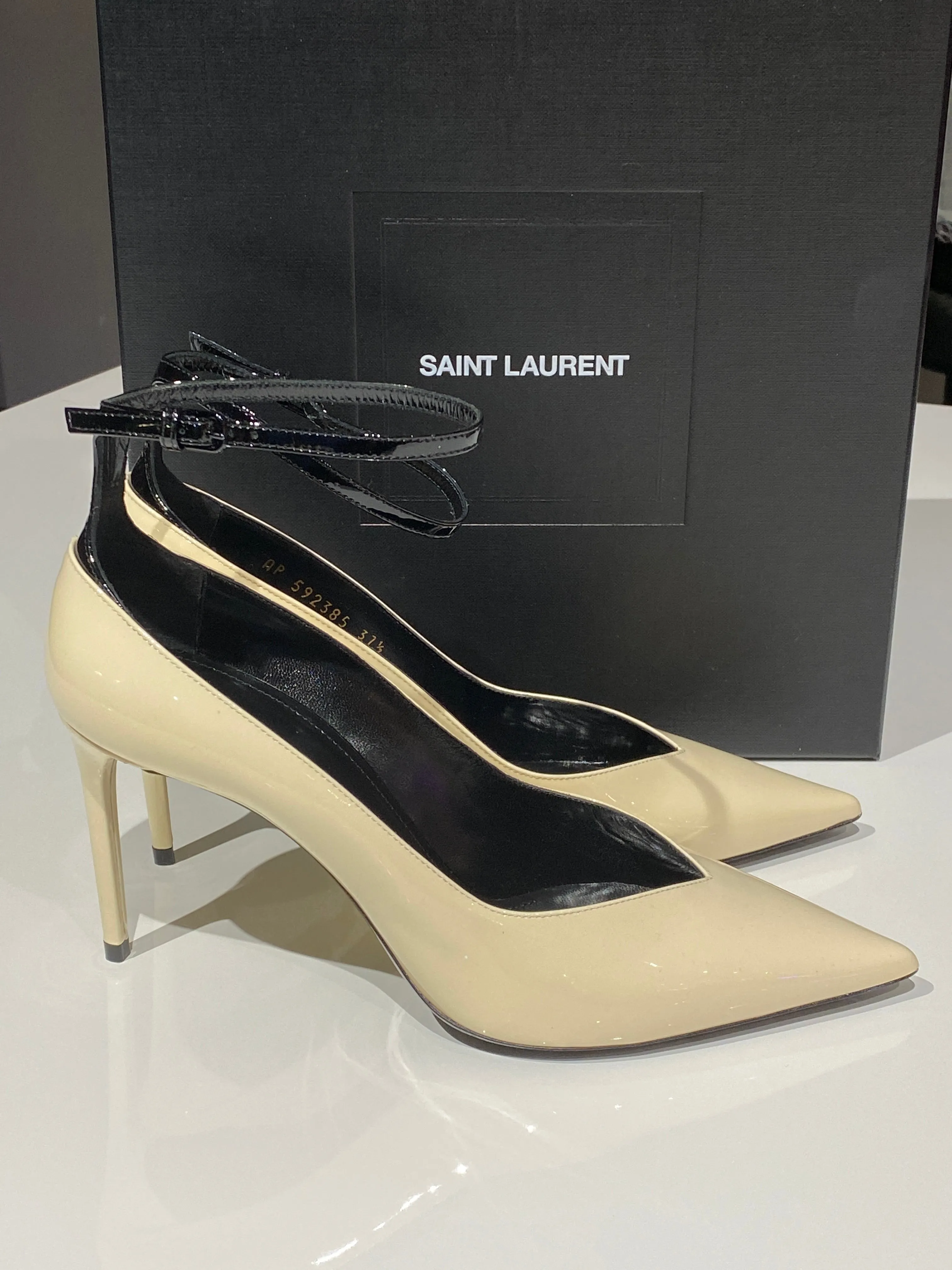 Saint Laurent Zoe 85 COQUILLE/NIRO