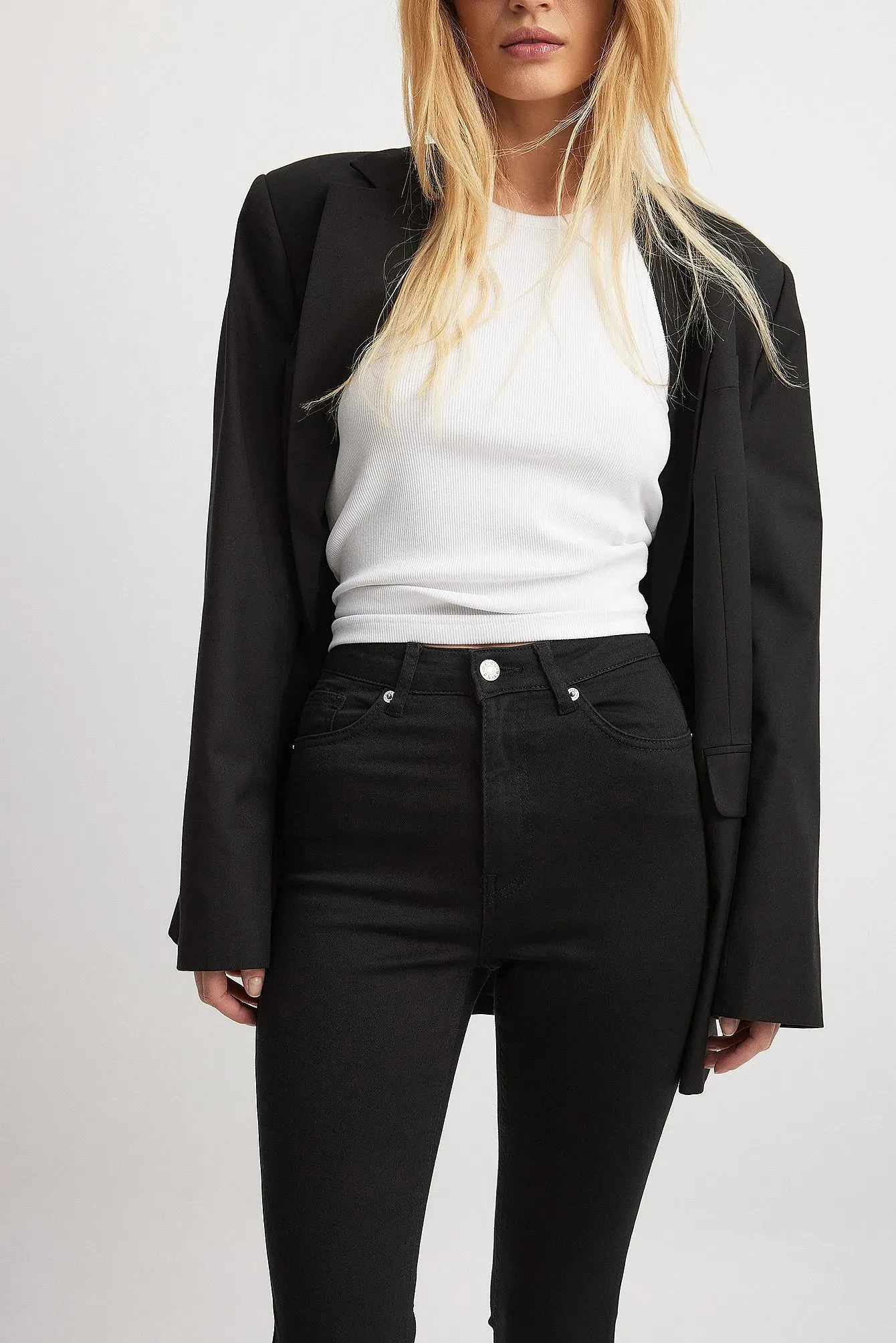 Skinny High Waist Raw Hem Jeans - Trendy & Edgy