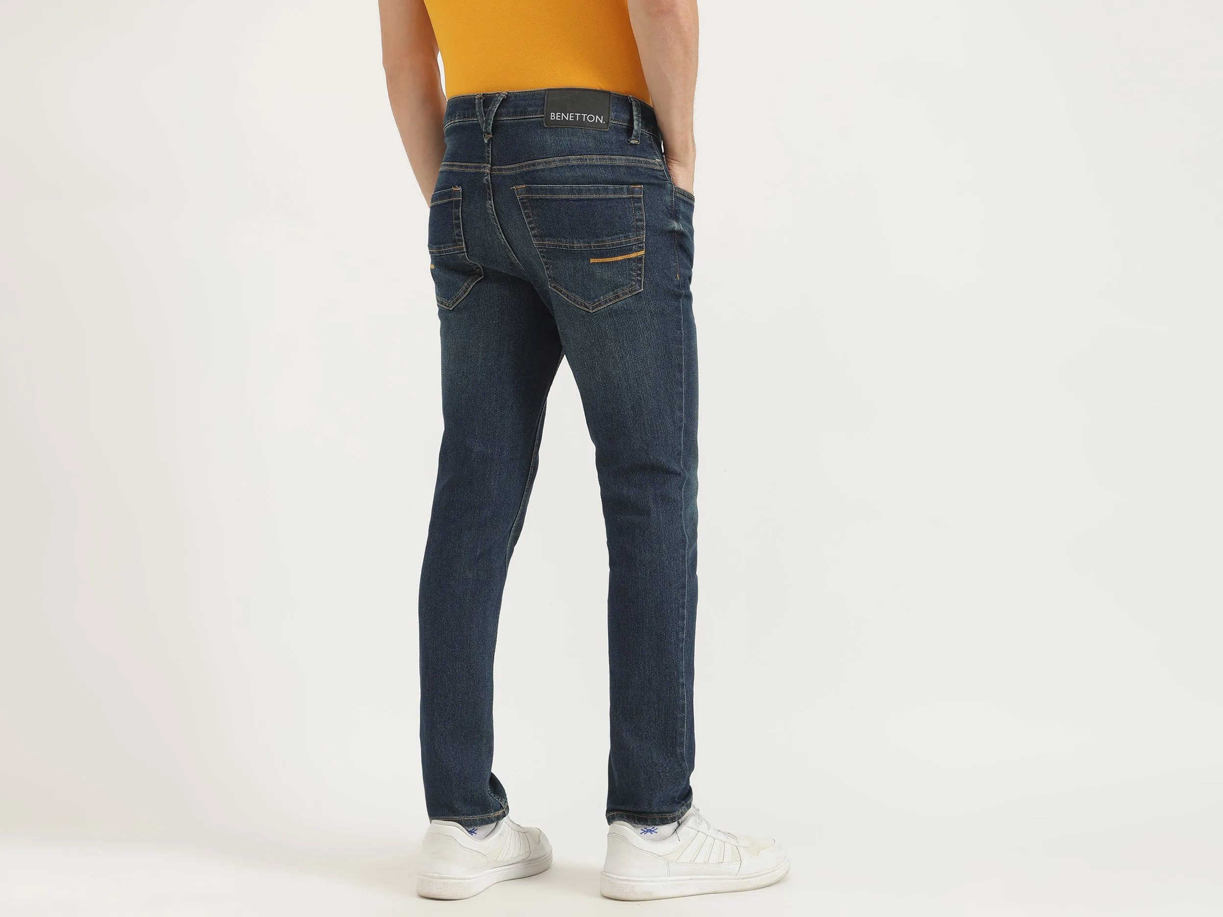 Solid Slim Fit Jeans
