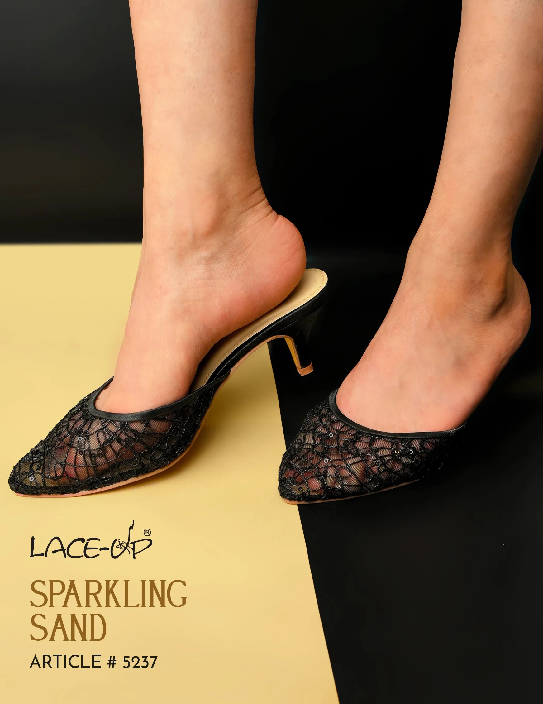 SPARKLING SAND