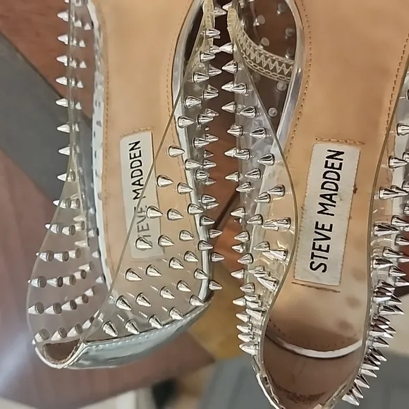 STEVE MADDEN • Vala clear Spike Heels, Size 8