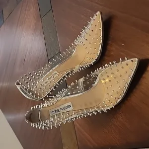 STEVE MADDEN • Vala clear Spike Heels, Size 8
