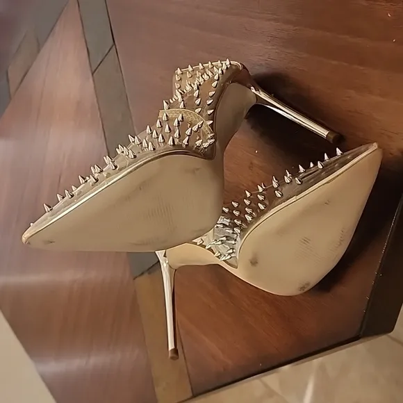 STEVE MADDEN • Vala clear Spike Heels, Size 8
