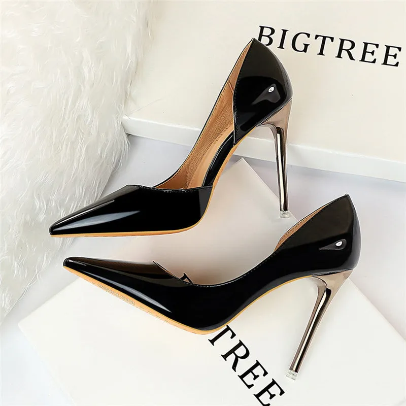 Stripper Scarpins Glossy Pumps