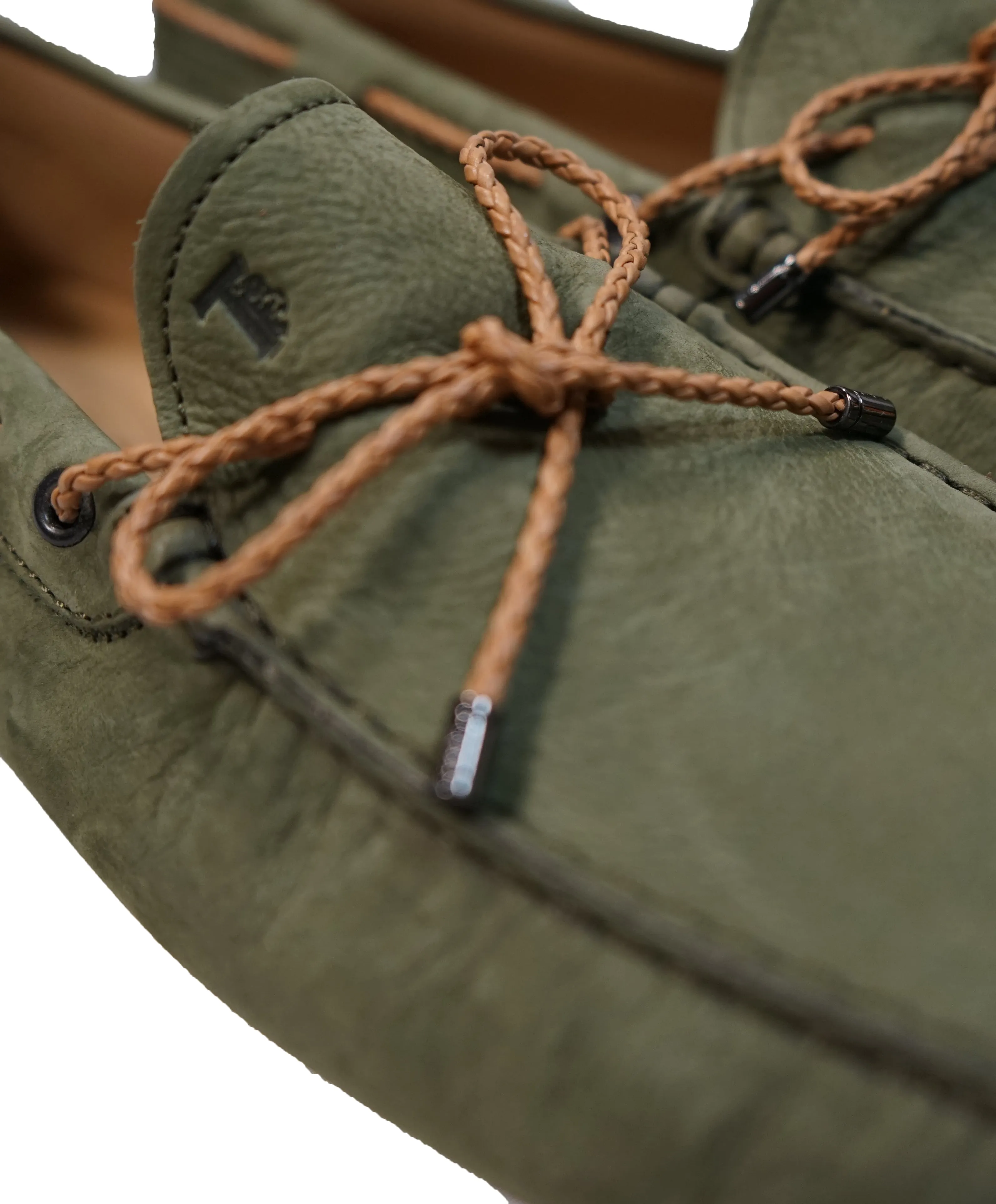 TOD’S - Gommini Laccetto Green Suede Driving Loafers - 11