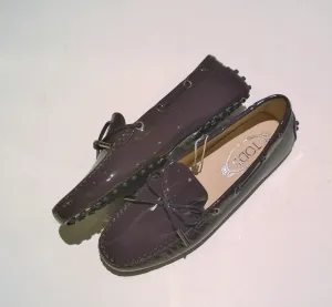 Tod's Gommino Loafers in Eggplant Patent Leather Driving Shoes Flats