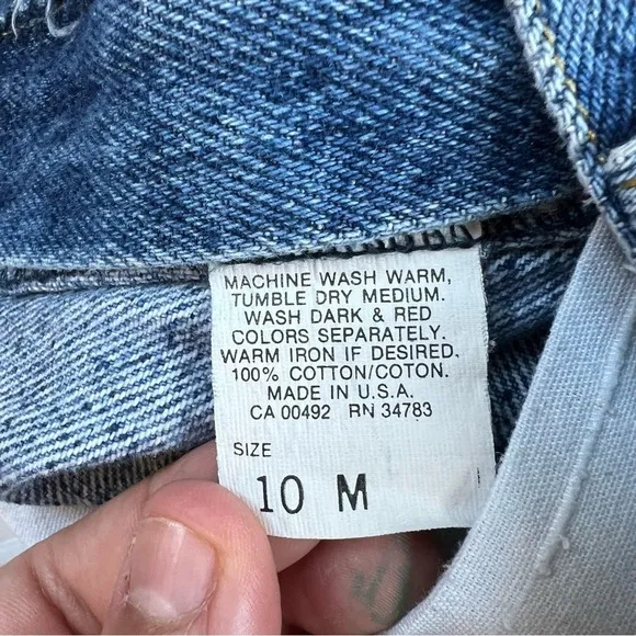 Vintage Lee High Rise Medium Wash Mom Denim Jeans - size 10