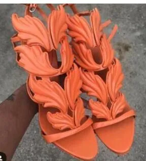 Wing Strap Ankle Strap Shoes