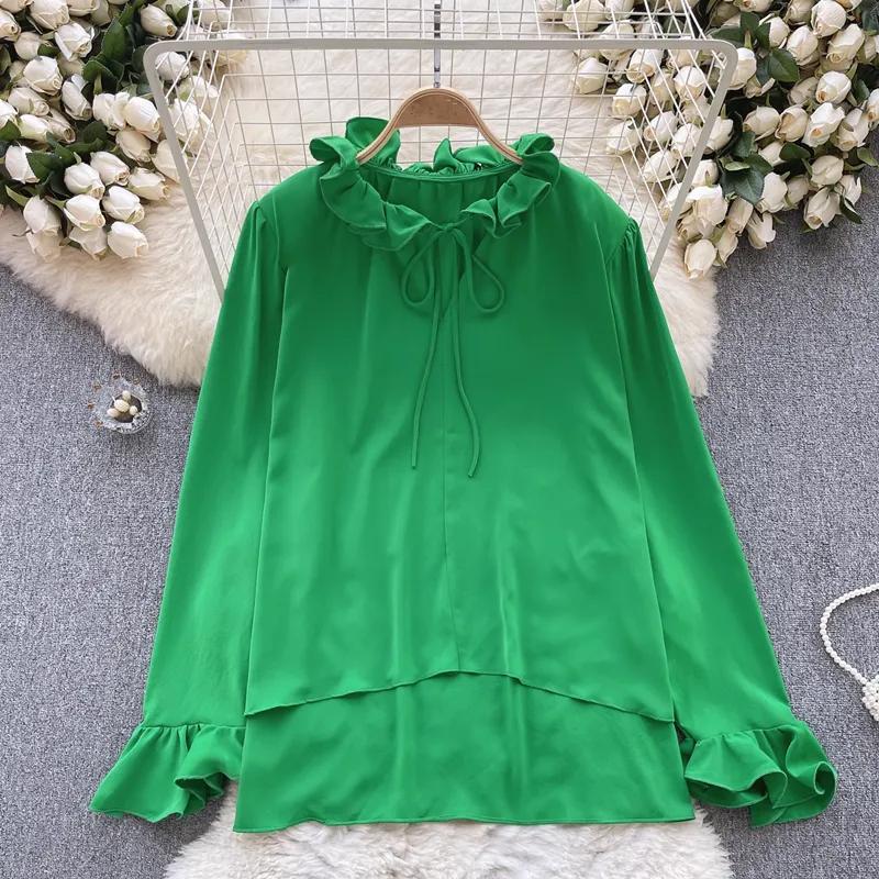 Women's fall long sleeve blouses with fungus