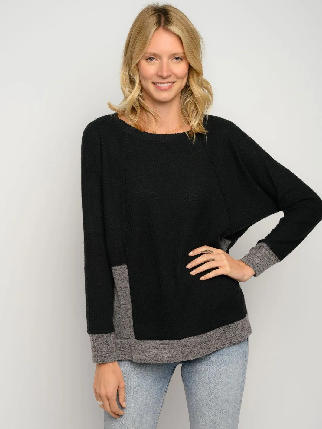 WOMEN'S LONG SLEEVE COLOR BLOCK TOP