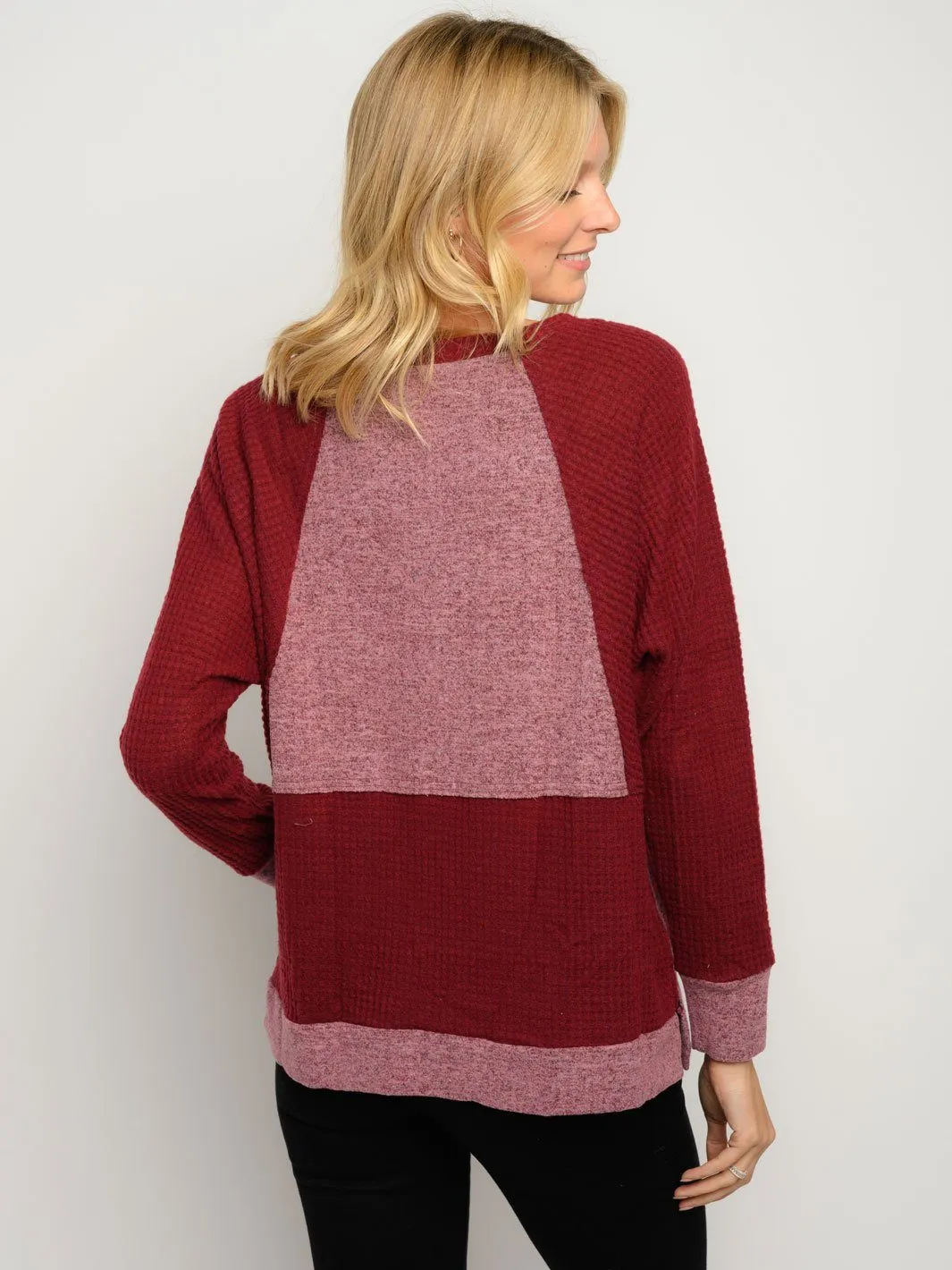 WOMEN'S LONG SLEEVE COLOR BLOCK TOP