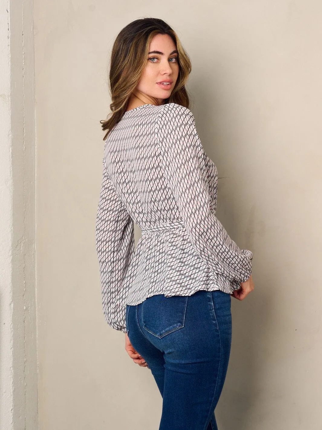 WOMEN'S LONG SLEEVE SURPLICE PEPLUM PRINTED BLOUSE TOP