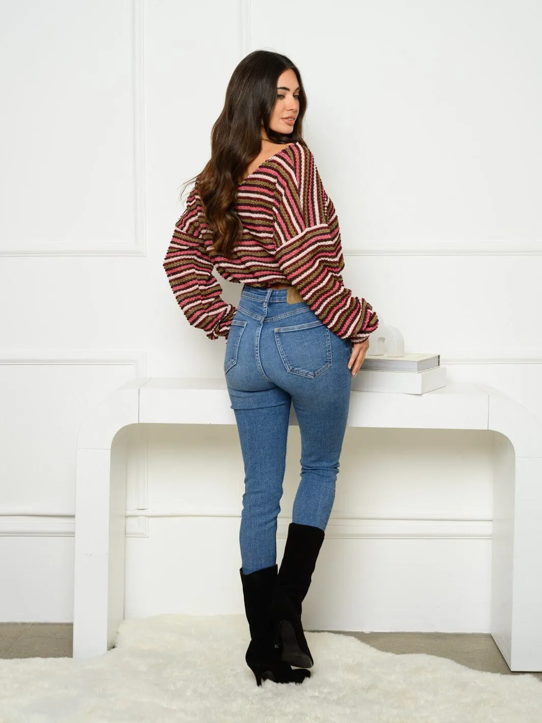 WOMEN'S LONG SLEEVE V-NECK MULTI STRIPES CROP TOP