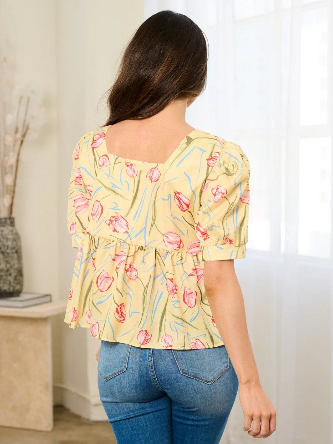 WOMEN'S SHORT PUFF SLEEVE FRONT RUCHED FLORAL BLOUSE TOP