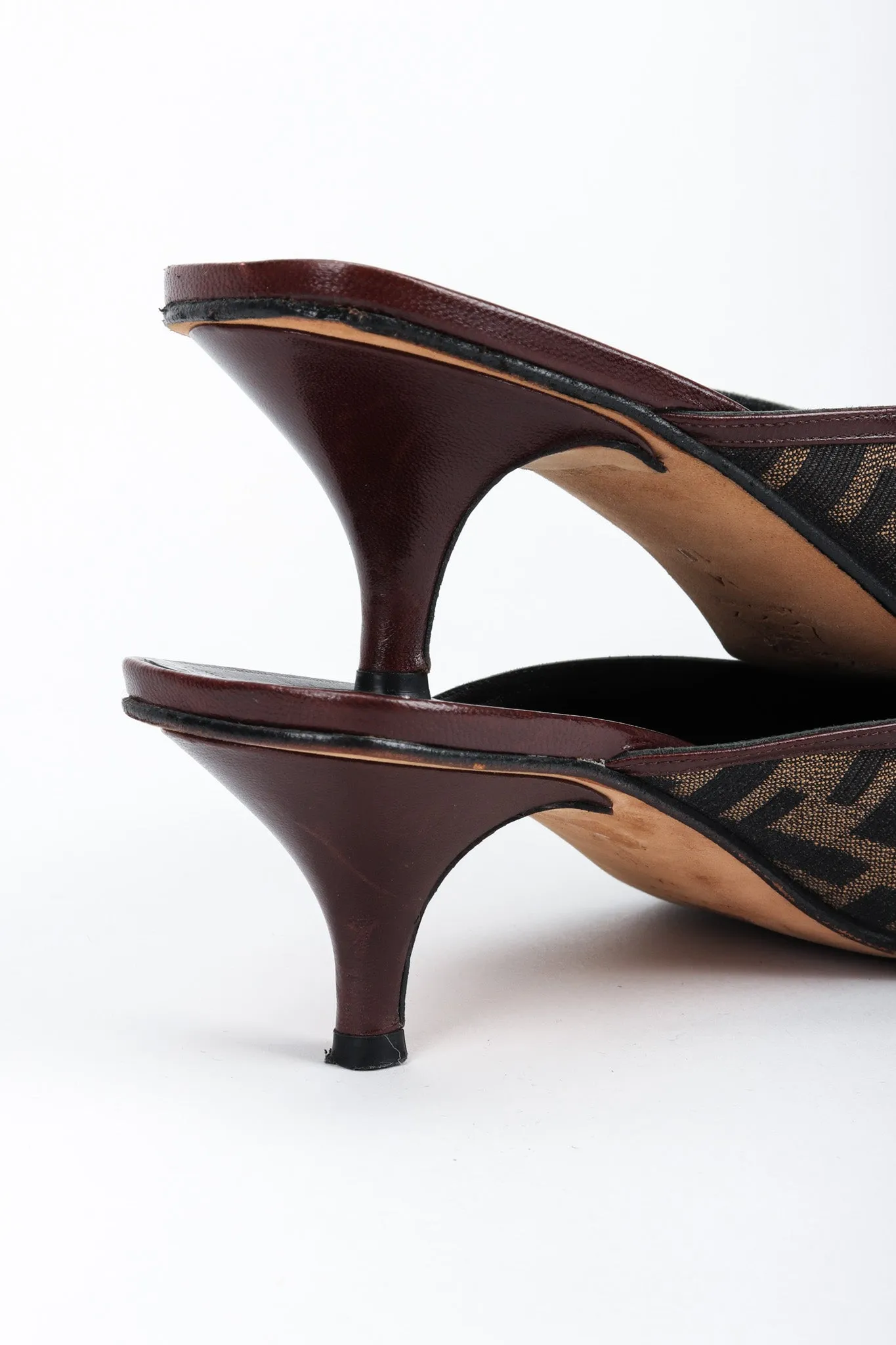 Zucca Mule Heels